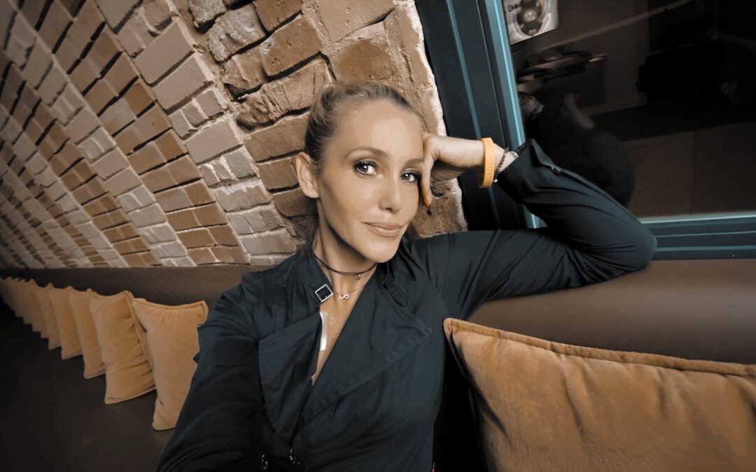 Elena Nozon: Unternehmerin und Mindset-Expertin inspiriert zu Freiheit und Wachstum